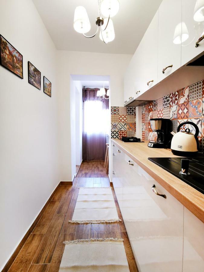Sudului 106 By Mrg Apartments - Piata Sudului Bukarest Eksteriør billede